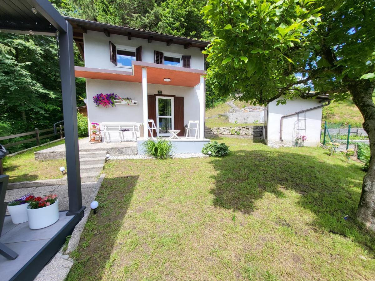 Cosy Cottage With Views Near Kobarid Extérieur photo